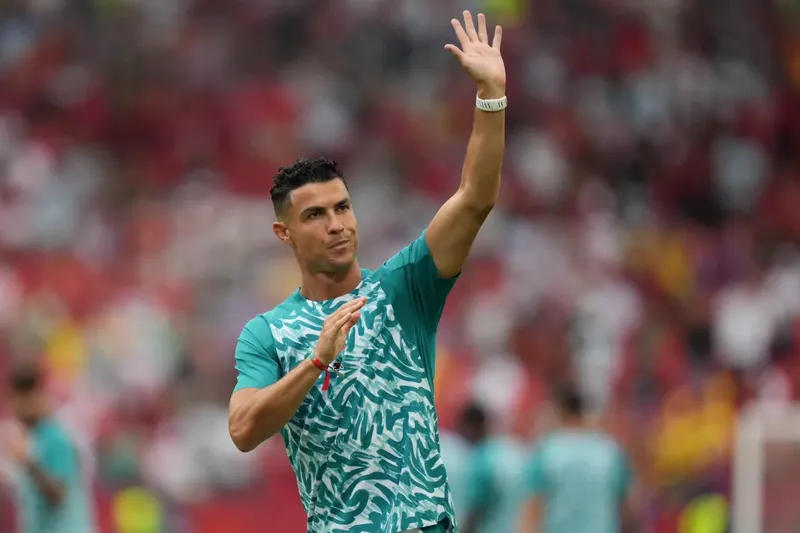 Cristiano Ronaldo envió un conmovedor saludo a un niño rescatado en los terremotos de Venezuela