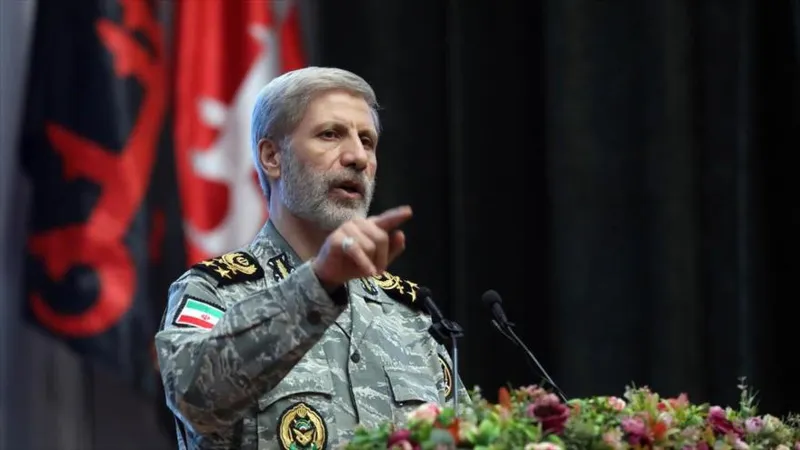 Ejército de Irán promete respuesta contundente a cualquier amenaza