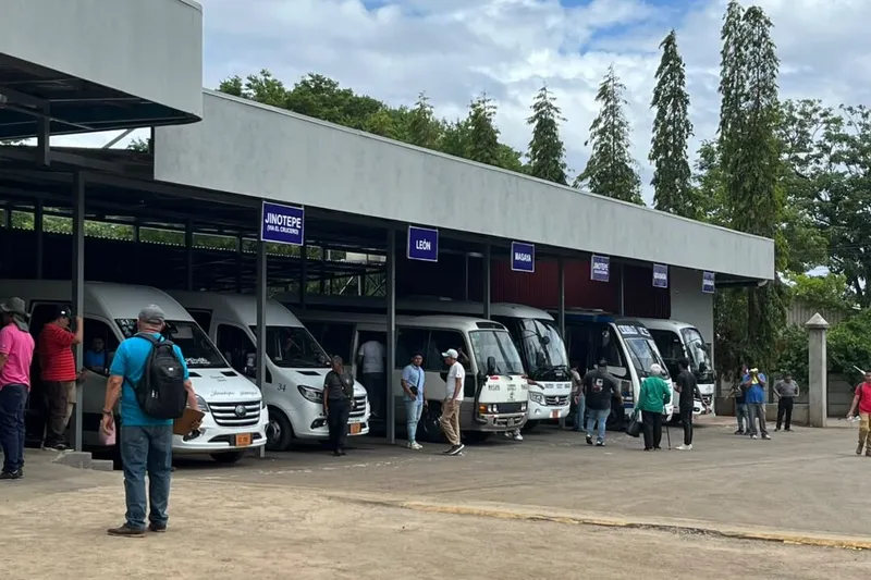 Trasladan terminal de buses interlocales a la Pista UNAN