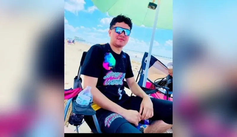 Joven fallece al impactar contra camión estacionado en Siuna