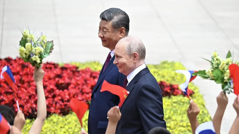 La visita de Putin a China envía una "señal a EEUU" de que se nace un mundo multipolar, opina un experto