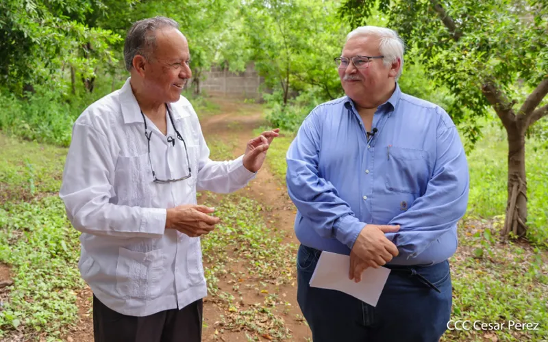 Informe Pastran Tv - Entrevista Juan Abelardo Mata