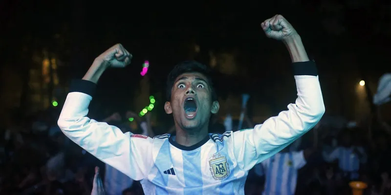 Bangladesh sorprende al mundo con homenaje a Argentina y Messi