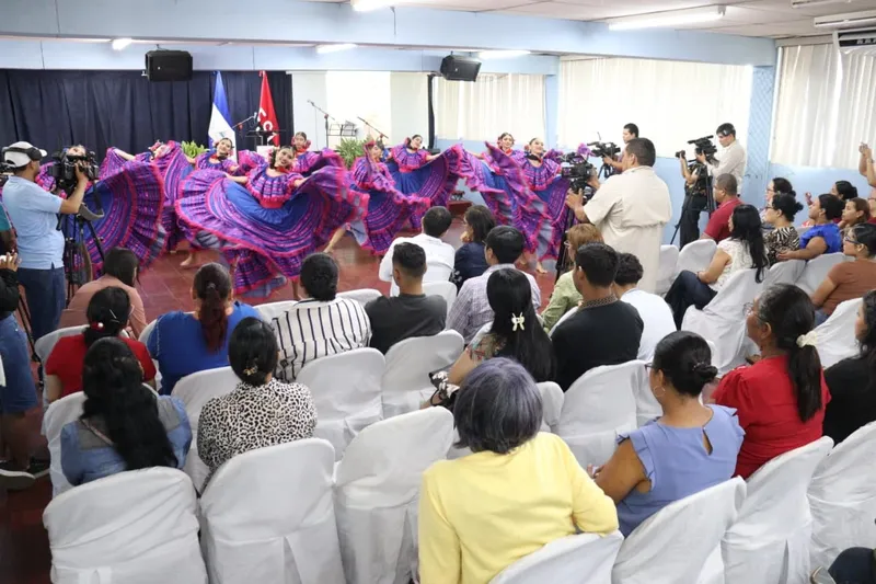 Festival artístico en homenaje al 131.º aniversario del natalicio del General Sandino