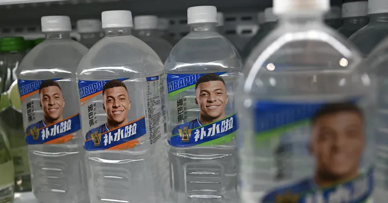 ¿Qué marcas rompieron con Mbappé tras la polémica por Mao en China? Lo que pasó con On y Dior