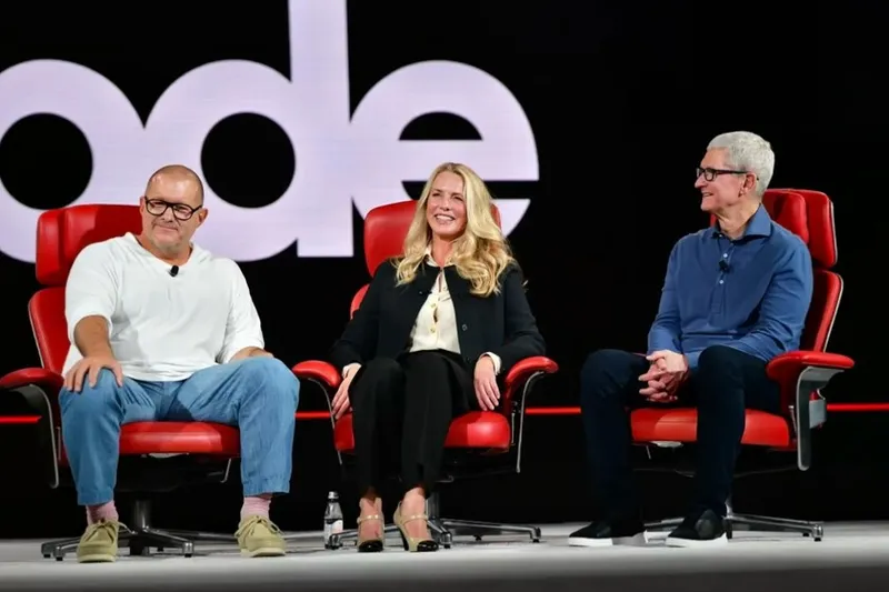 El único intocable en la gran demanda de Apple a OpenAI y qué pinta la mujer de Steve Jobs "salvando" a Jony Ive