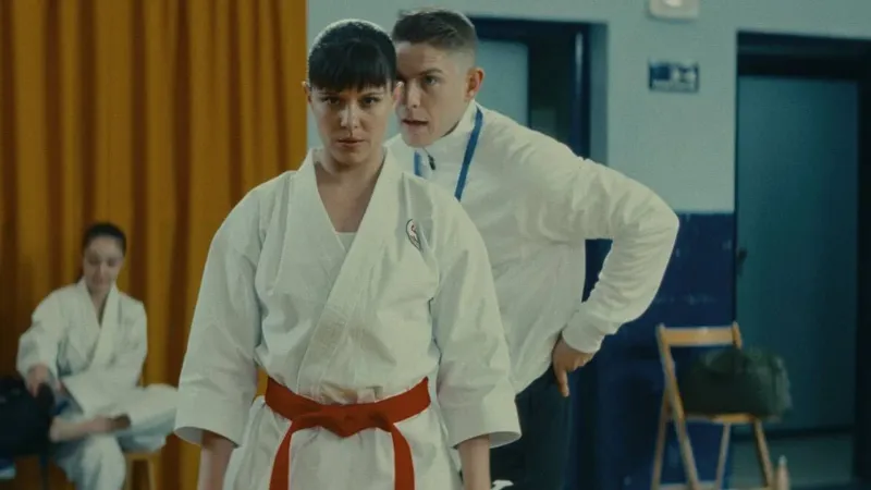 Todo esto pesa una medalla de oro: 'Karateka', la vibrante historia real de la española que se convirtió en olímpica | San Sebastián 2026