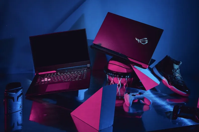 Este Asus ROG no es el portátil gaming más potente ni el más actual, pero tiene 300 Hz, 32 GB de RAM y no cuesta ni 900 euros