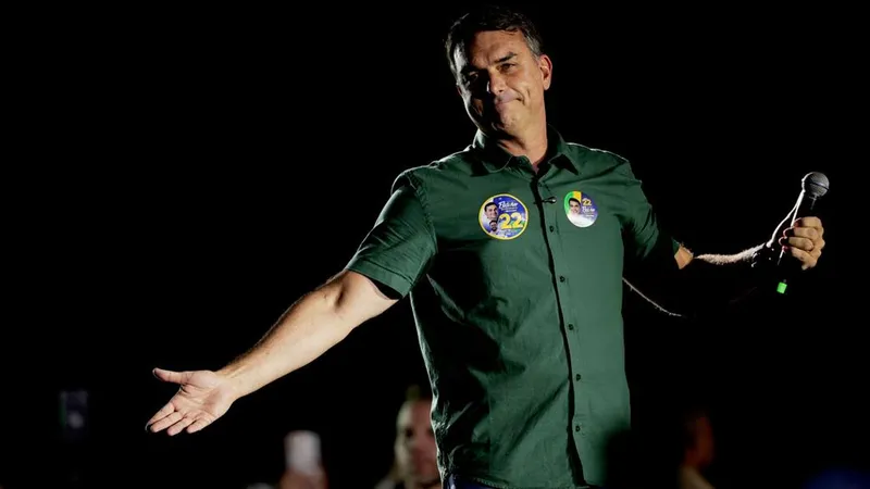 Bolsonaro da vuelta atrás a su autoproclamación como "presidente verdadero" de Brasil