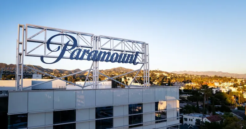 Retrasos en el acuerdo entre Paramount y Warner podrían costarle miles de millones a la empresa