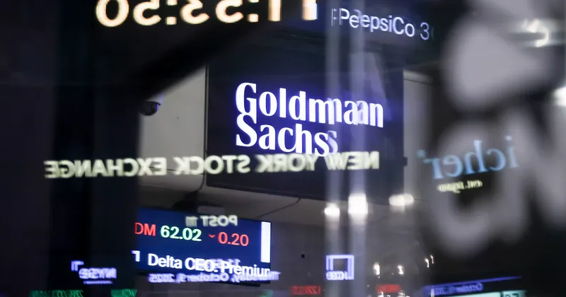 Dos monedas de América Latina destacan por su alto carry y menor riesgo, según Goldman Sachs