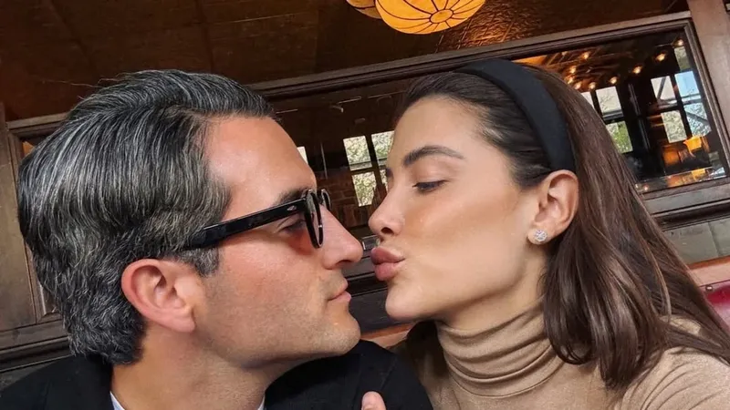 Michelle Salas celebra su tercer aniversario de bodas con fotos inéditas de la ceremonia religiosa
