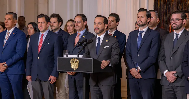 ¿De la Espriella no encuentra su ’11 ideal’? Ruido tras el nuevo cambio ministerial