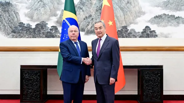 Cancilleres de China y Brasil celebran diálogo estratégico integral en Beijing