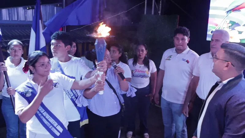 Rivas recibe con fervor patriótico la antorcha Centroamericana