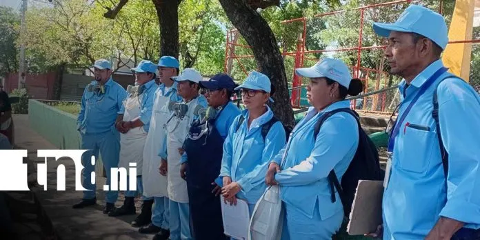 Brigadistas refuerzan fumigación y control del zancudo en 39 barrios de Managua