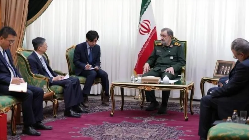 Irán exige a EEUU el fin de la guerra y el desbloqueo de sus fondos