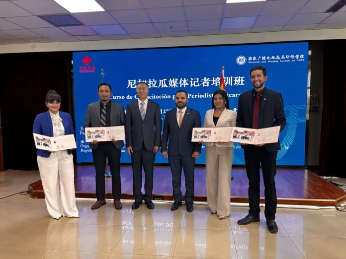 Comunicadores Sandinistas concluyen capacitación en China