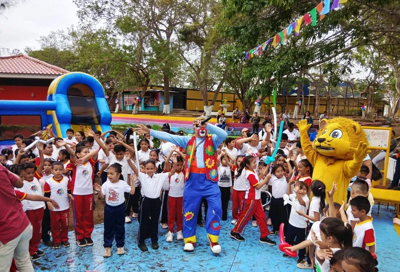 Carazo disfrutan del Festival Recreativo por el Día de la Niñez