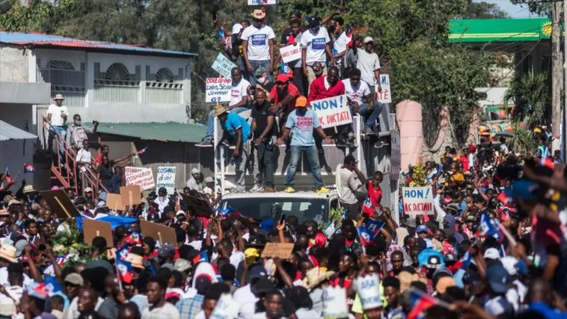 Protestan en Haití contra la violencia y las difíciles condiciones de vida