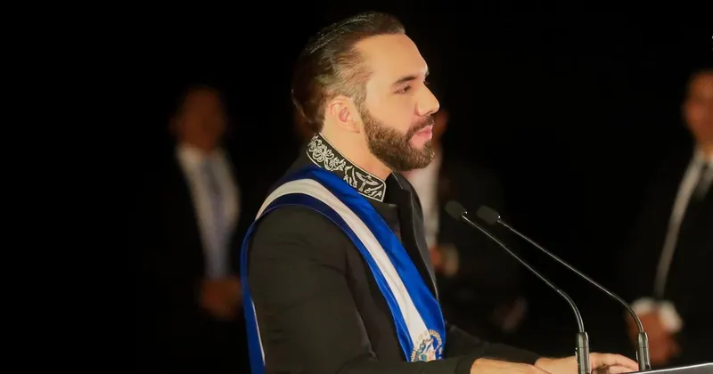 Bukele triplicará el despliegue militar de El Salvador en Haití para hallar a cuatro soldados