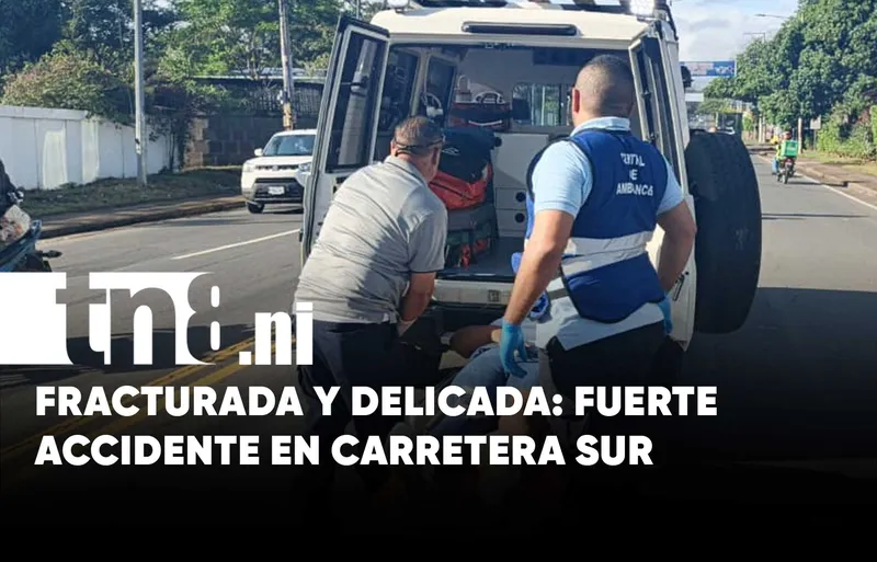 Accidente en Carretera Sur deja a una mujer hospitalizada con múltiples fracturas