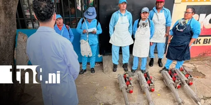 MINSA despliega brigadas contra el dengue y llega a 510 viviendas del barrio René...