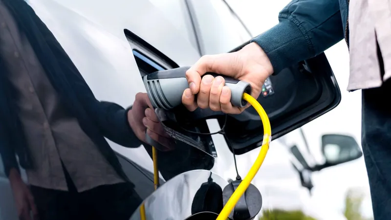 No es la autonomía: este es el verdadero motivo por el que muchos aún no compran un coche eléctrico