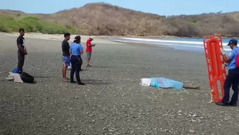 Mecánico se ahoga mientras pescaba en Playa La Flor, San Juan del Sur