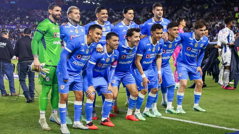 La Máquina Celeste cierra filas con emotiva y nostálgica práctica en Ciudad Cruz Azul