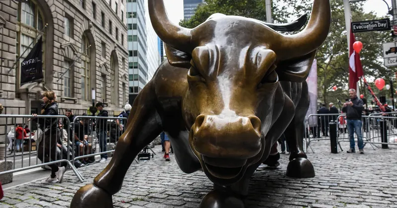 ¿Conviene hoy una cartera con 60% de acciones y 40% de bonos? Esto dice Goldman Sachs