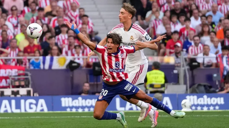 El “Atleti” vence al Real Madrid en el derbi con el hijo de Diego Simeone como pieza clave