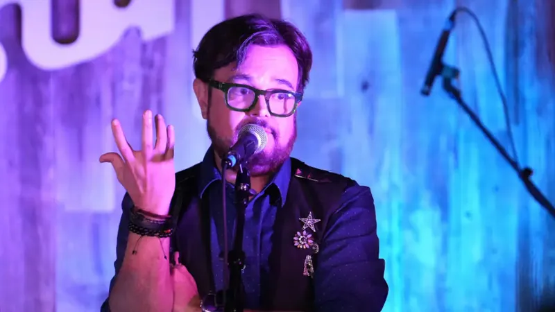 ¿Aleks Syntek tuvo un brote psicótico? Qué dicen la psicología y que habría detrás de sus palabras durante el concierto en Benito Juárez