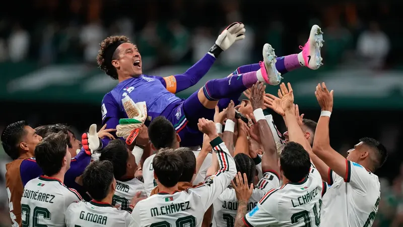 Fernando Hierro destacó el nivel de México en el Mundial