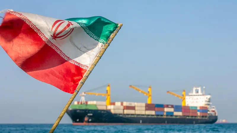 El petróleo cae ante el anuncio inminente de nuevas sanciones de EE.UU contra Irán