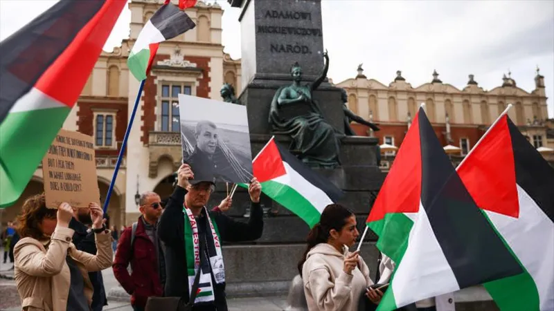Polonia denuncia cierre de investigación de ataque a convoy de WCK en Gaza