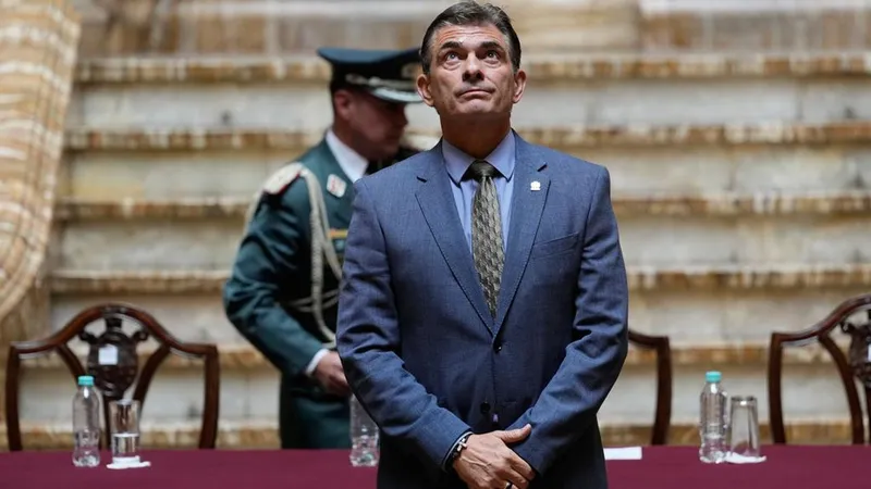 Paz pide a los gobernantes locales apoyar la lucha contra el narcoterrorismo en Bolivia