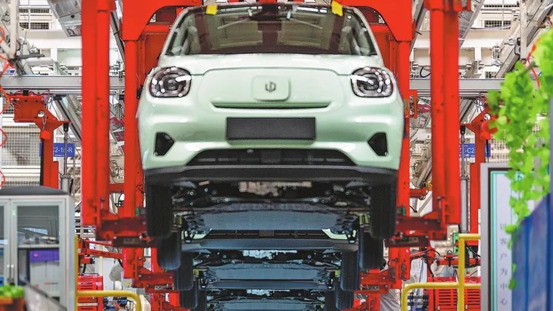 China ha encontrado la forma más rápida de producir coches en España, y encima lo ha hecho sin invertir miles de millones