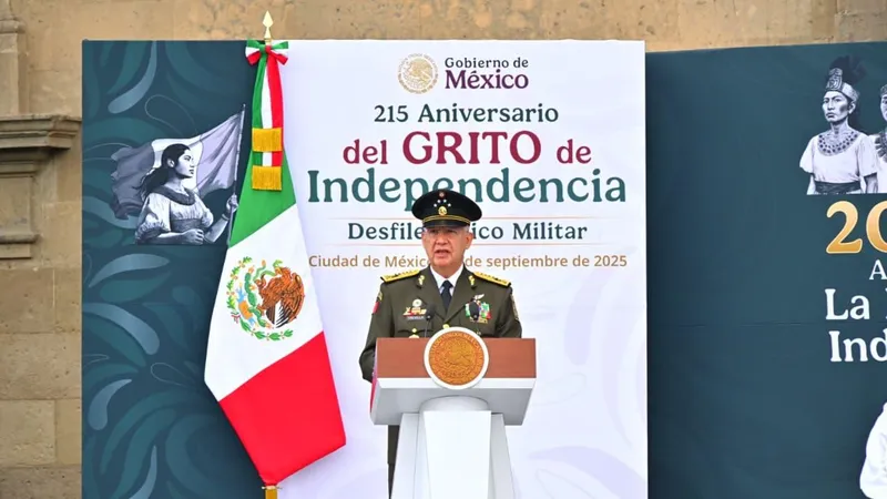 Titular del Ejército de México: "La patria se honra, la independencia se preserva y la soberanía se defiende"