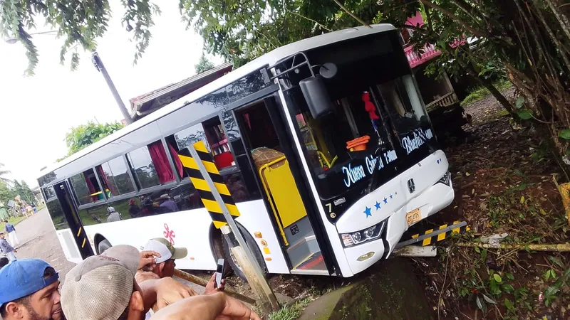 Muere conductor de bus de la ruta Nueva Guinea-Bluefields tras sufrir un infarto al volante