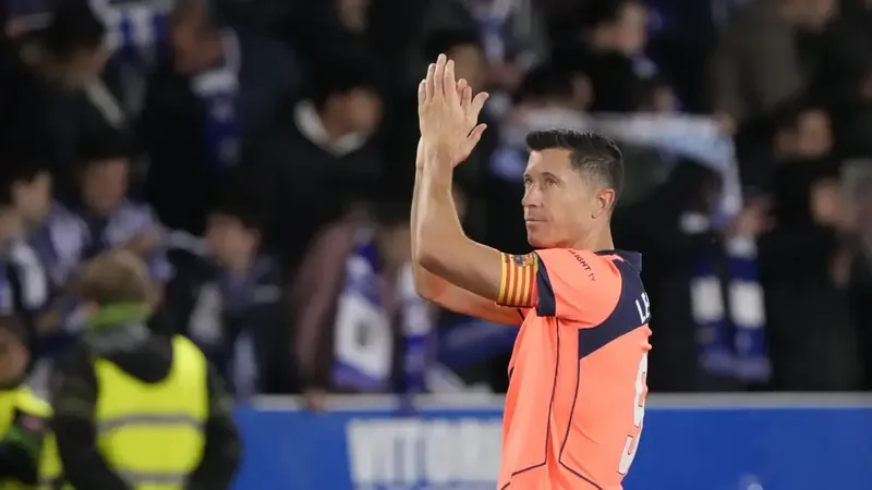 "Lewandowski rechazó 200 millones por seguir en el Barça"