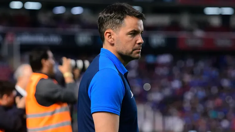 Nicolás Larcamón se siente seguro en España