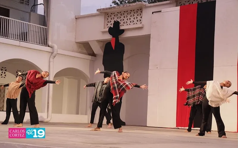 Escuela de Danza Adán Castillo presentó Gala de Cierre del I semestre académico y artístico