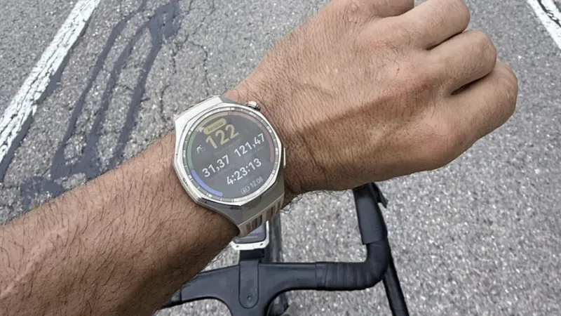 3 relojes que miden la glucosa para llevar un control preciso del azucar en sangre