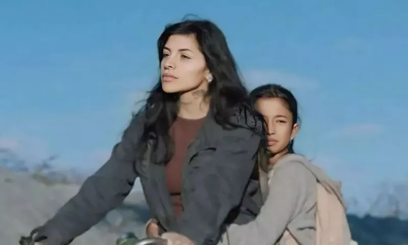 “Risa y la cabina del viento”: El debut actoral de Cazzu