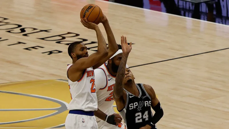 No hubo fiesta en San Antonio, los NY Knicks se llevan el primer juego de la final
