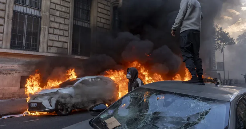 Los disturbios en Francia pierden fuerza tras el endurecimiento de las medidas de seguridad