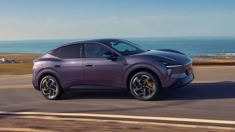 Es chino, pero está diseñado por un español: XPeng pone patas arriba el mercado con un SUV de 18.500 € y 1.330 km de autonomía