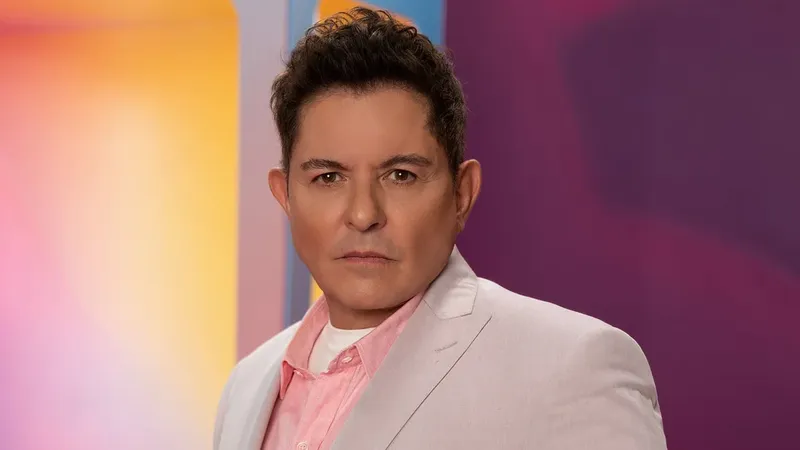 Ernesto Laguardia, el primer habitante confirmado de 'La Casa de los Famosos México'