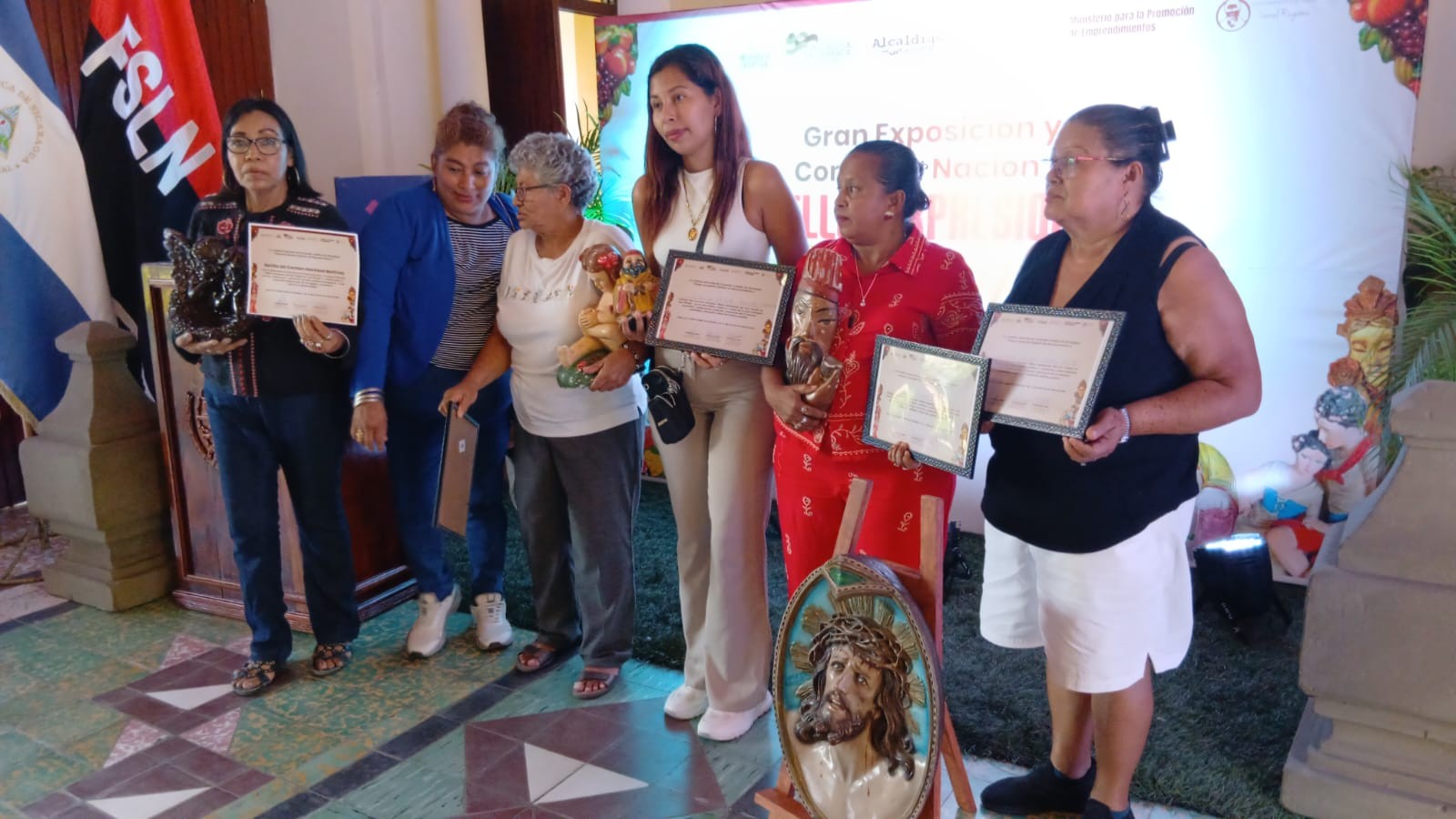 Granada acoge concurso nacional de arte popular en yeso pintado